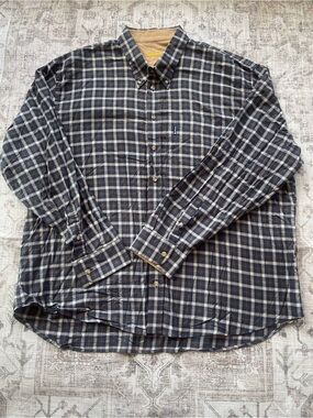Barbour Navy and Beige Plaid Button-Down Shirt